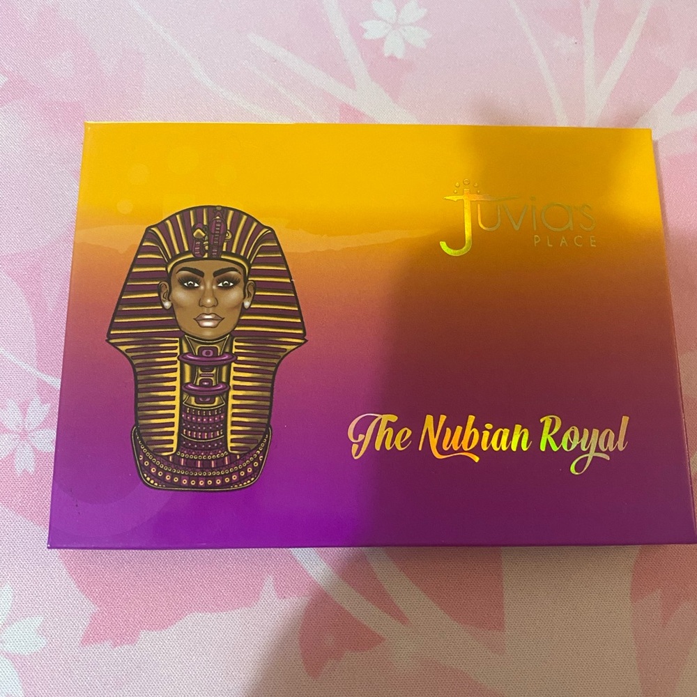 Juvia’s Place The Nubian Royal Eyeshadow Palette (6 pan)